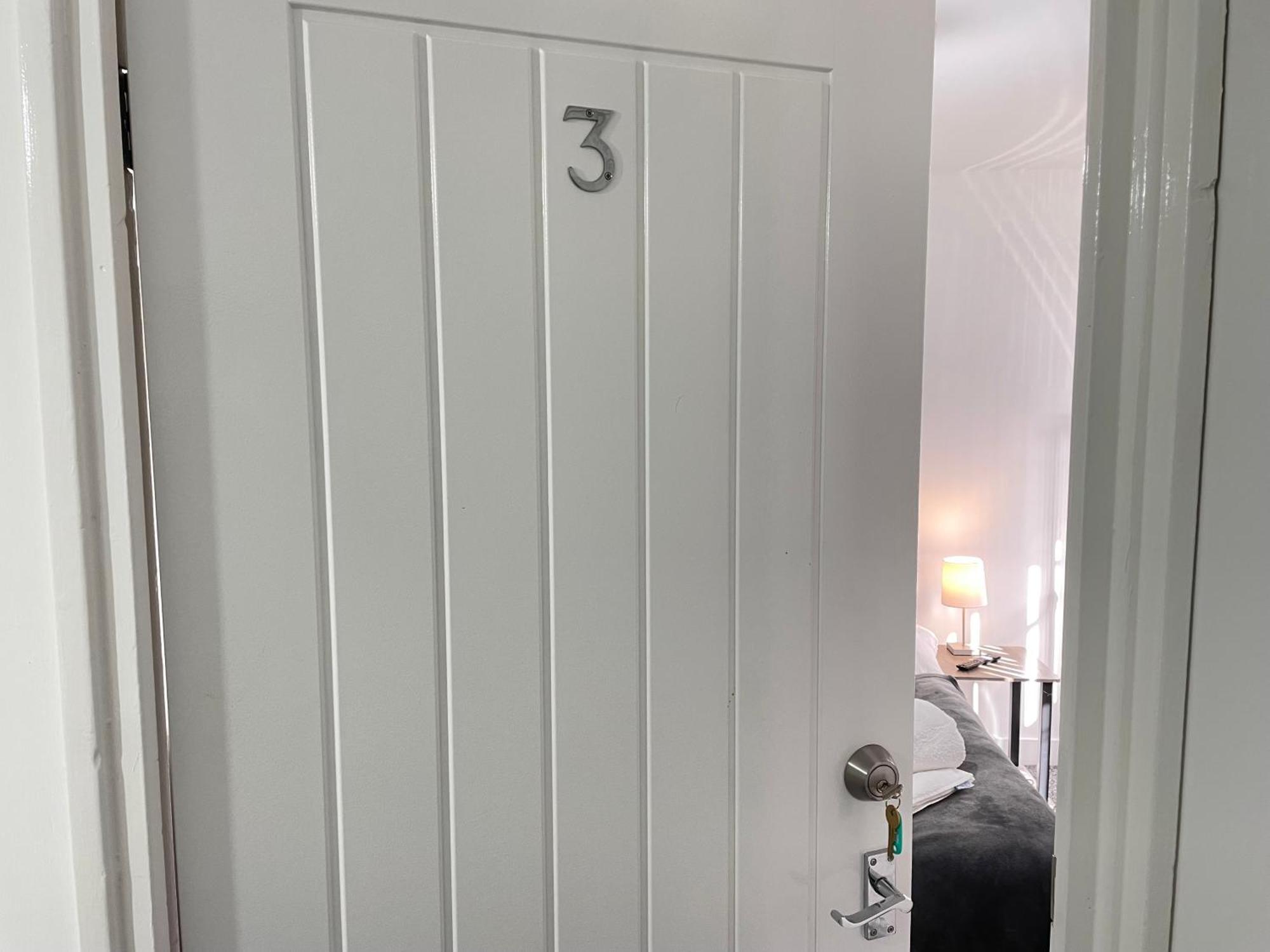 4 Bedroom 2 Bathroom Shared House - Near Bhx And Nec برمنغهام المظهر الخارجي الصورة