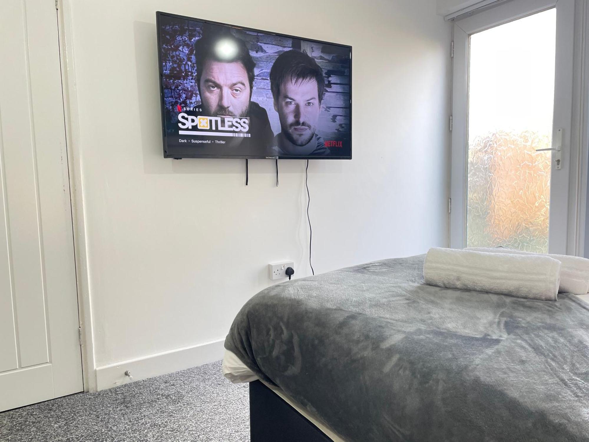4 Bedroom 2 Bathroom Shared House - Near Bhx And Nec برمنغهام المظهر الخارجي الصورة